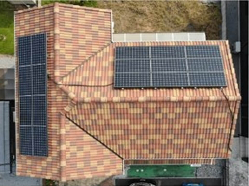 見えにくい屋根や高所も、安全・確実にチェック