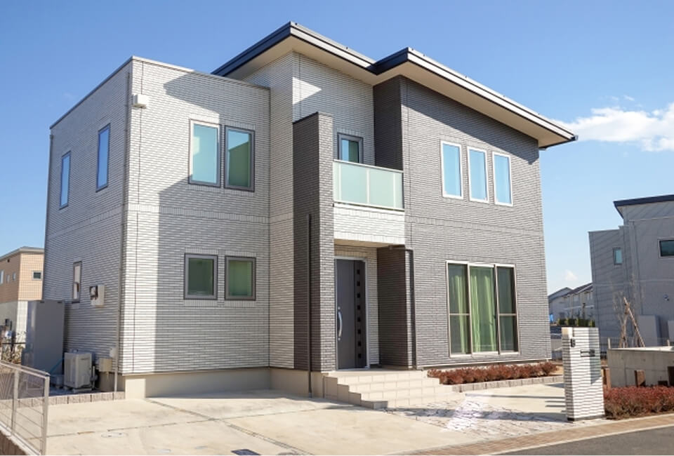 ブラウン系ツートンカラーに大変身！