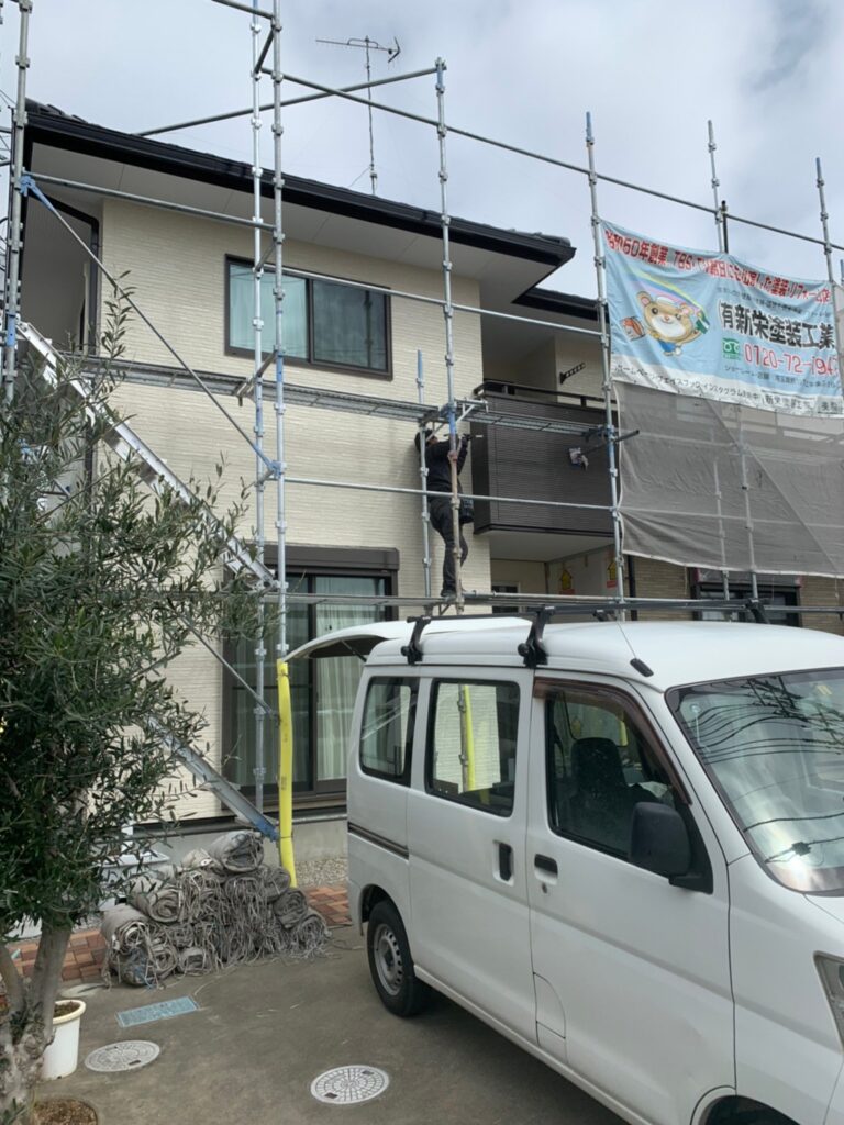 行田市城西　外壁塗装工事　あと一歩で完成です。