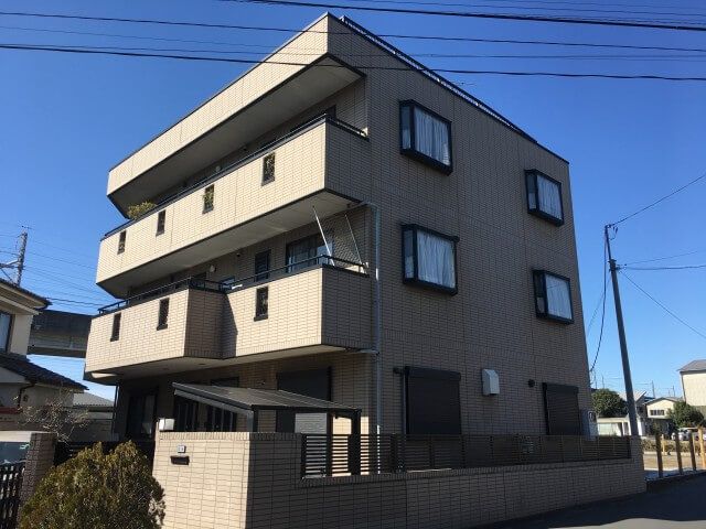 熊谷市石原　外壁サイディング　デザイン塗装工事