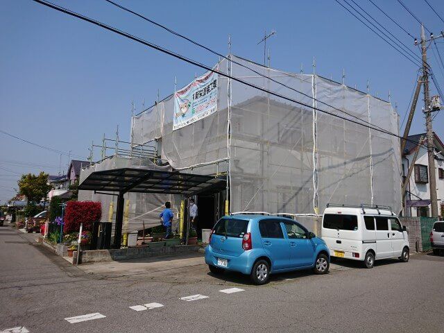 熊谷市上須戸 外壁塗装施工中