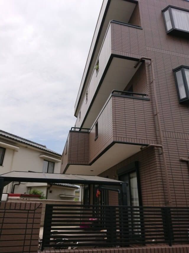 熊谷市上須戸 外壁塗装施工中 ・石原 塗装完成