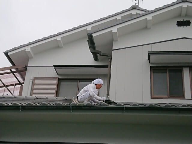 熊谷市 中西 屋根漆喰施工中