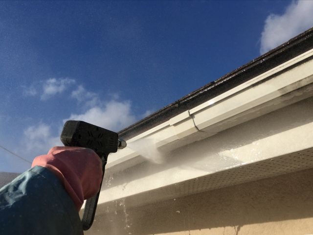 外壁塗装の高圧洗浄とは？種類や必要な理由をご紹介します！