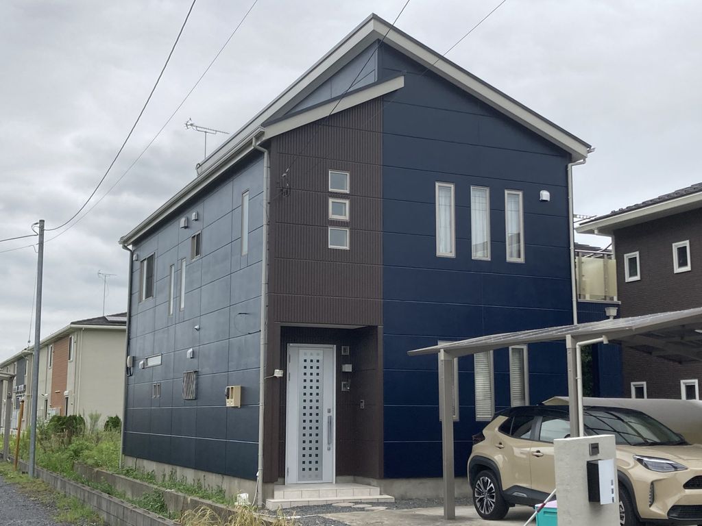 外壁屋根無機ハイブリッド塗装　玄関回りアクセントがポイント！　羽生市