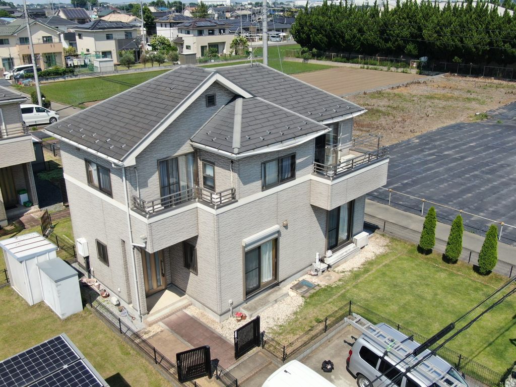 行田市埼玉　外壁屋根塗装　雨樋交換　もうすぐ完成！